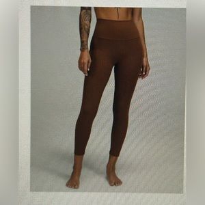 Lululemon Align high rise leggings with pocket, 25”